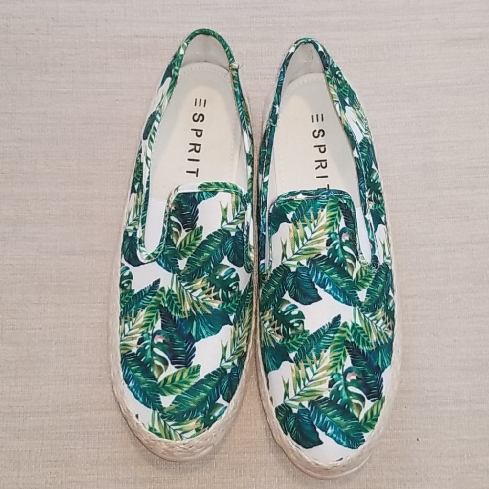 Esprit tropical espidrilles 7.5 new without tags